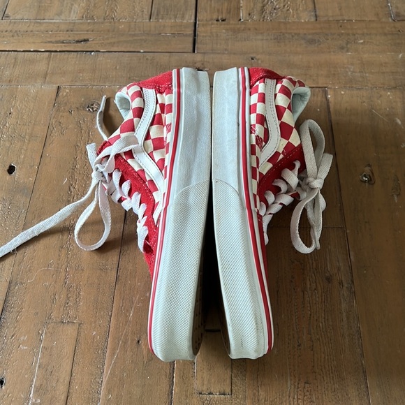 Vans old skool red and white checkered sneakers - Picture 8 of 9